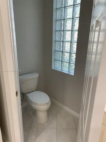 2518 Bay Pointe Court Weston FL 33327