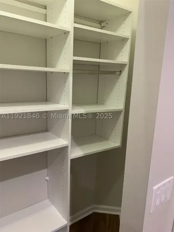2518 Bay Pointe Court Weston FL 33327