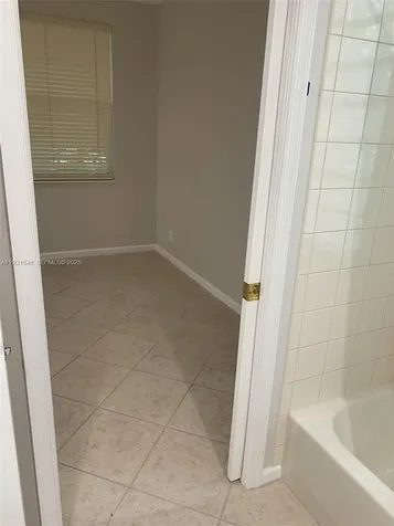 2518 Bay Pointe Court Weston FL 33327