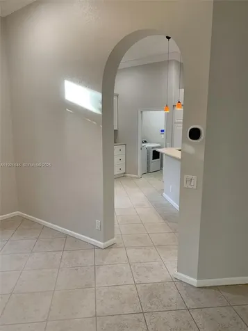 2518 Bay Pointe Court Weston FL 33327