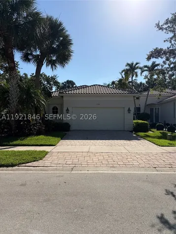 2518 Bay Pointe Court Weston FL 33327