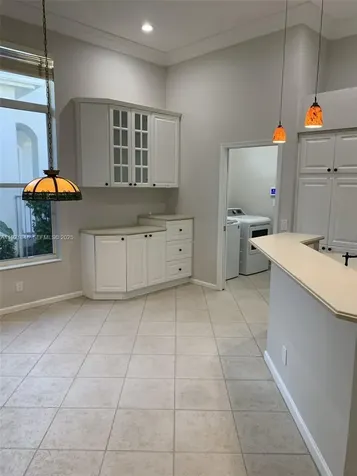 2518 Bay Pointe Court Weston FL 33327
