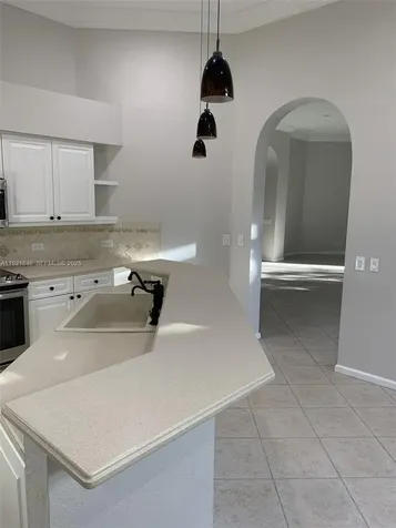 2518 Bay Pointe Court Weston FL 33327