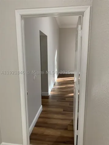 2518 Bay Pointe Court Weston FL 33327