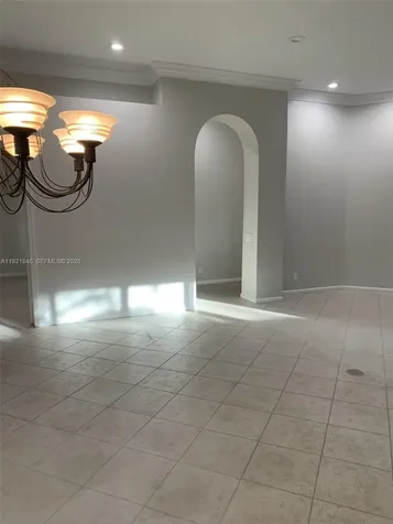2518 Bay Pointe Court Weston FL 33327