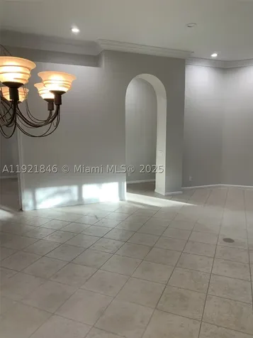 2518 Bay Pointe Court Weston FL 33327