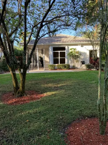2518 Bay Pointe Court Weston FL 33327