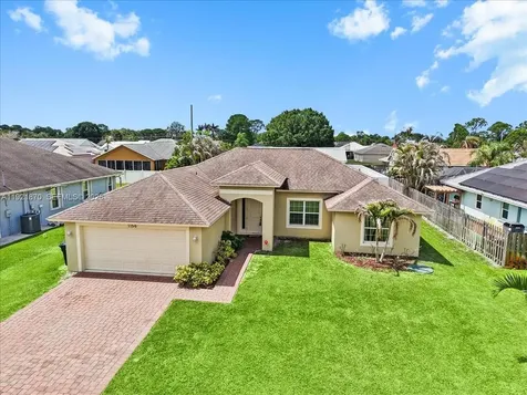 1156 SW Alexandria Avenue Port St. Lucie FL 34953