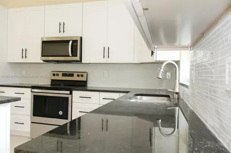 1156 SW Alexandria Avenue Port St. Lucie FL 34953