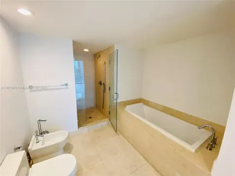 475 Brickell Avenue Miami FL 33131
