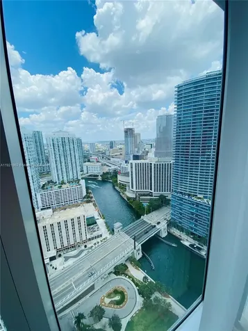 475 Brickell Avenue Miami FL 33131