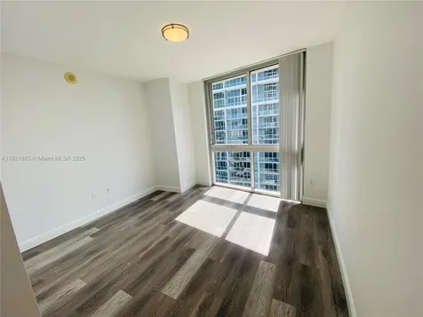 475 Brickell Avenue Miami FL 33131
