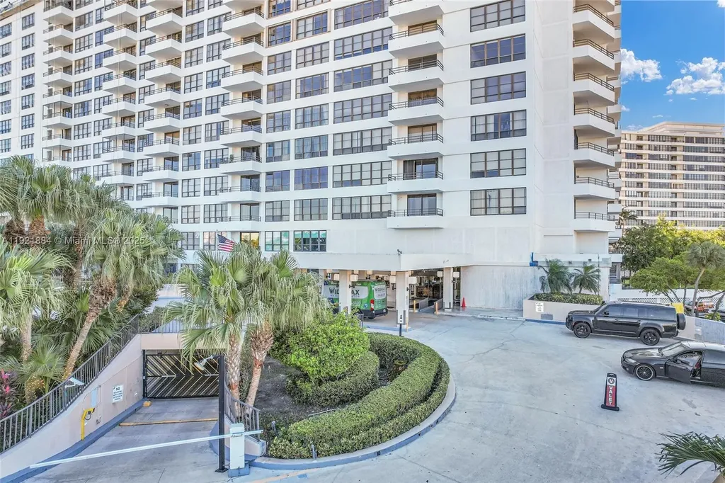 2500 Parkview Drive Hallandale Beach FL 33009