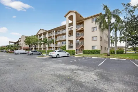 13705 SW 12th Street Pembroke Pines FL 33027