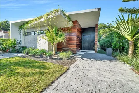 34 SW 26th Road Miami FL 33129