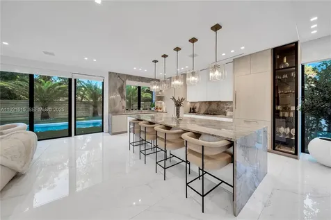 34 SW 26th Road Miami FL 33129