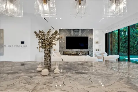 34 SW 26th Road Miami FL 33129