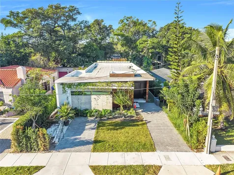 34 SW 26th Road Miami FL 33129