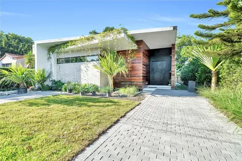 34 SW 26th Road Miami FL 33129