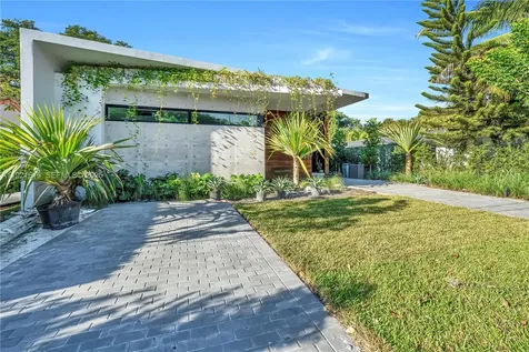 34 SW 26th Road Miami FL 33129