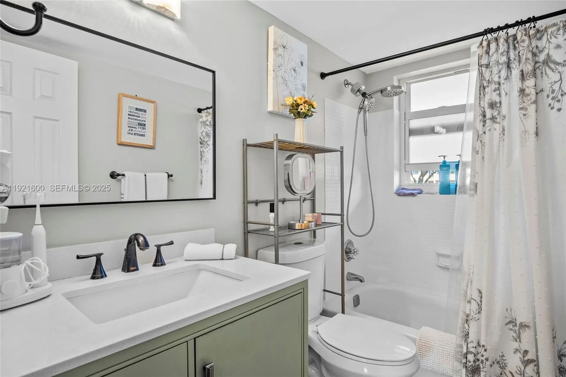 19 Abbey Lane Delray Beach FL 33446