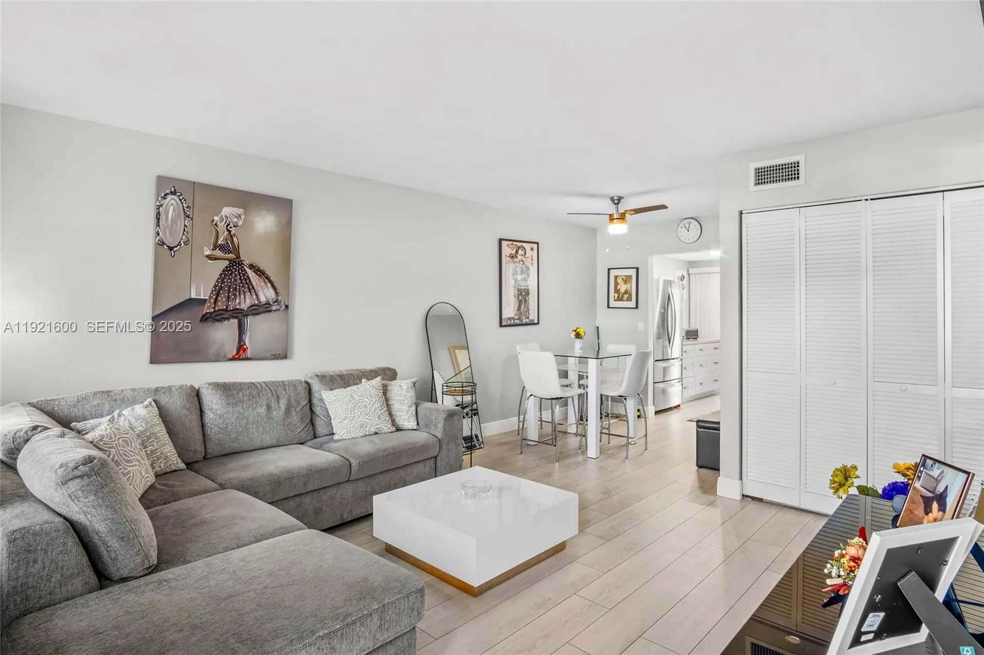19 Abbey Lane Delray Beach FL 33446
