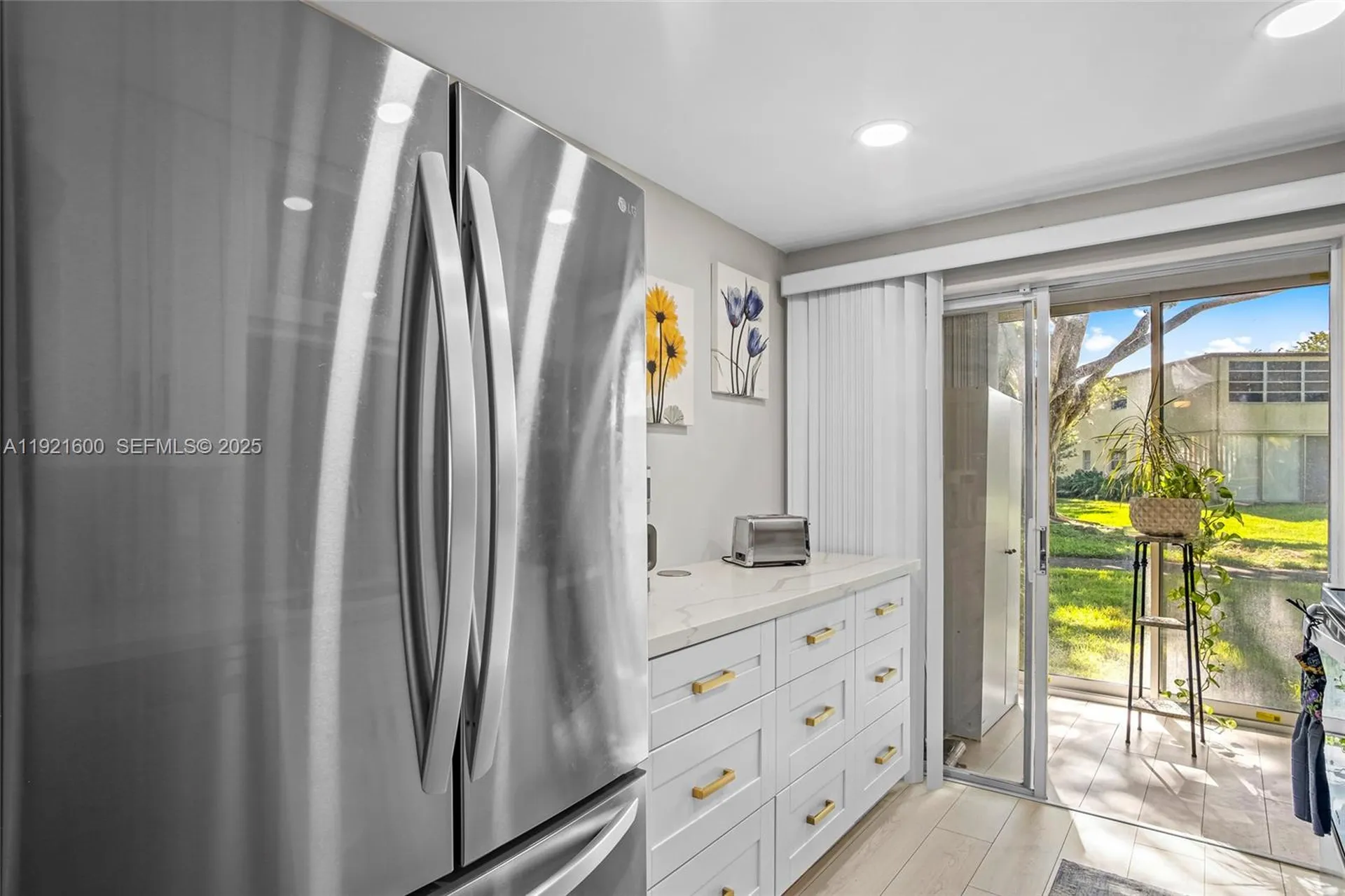 19 Abbey Lane Delray Beach FL 33446