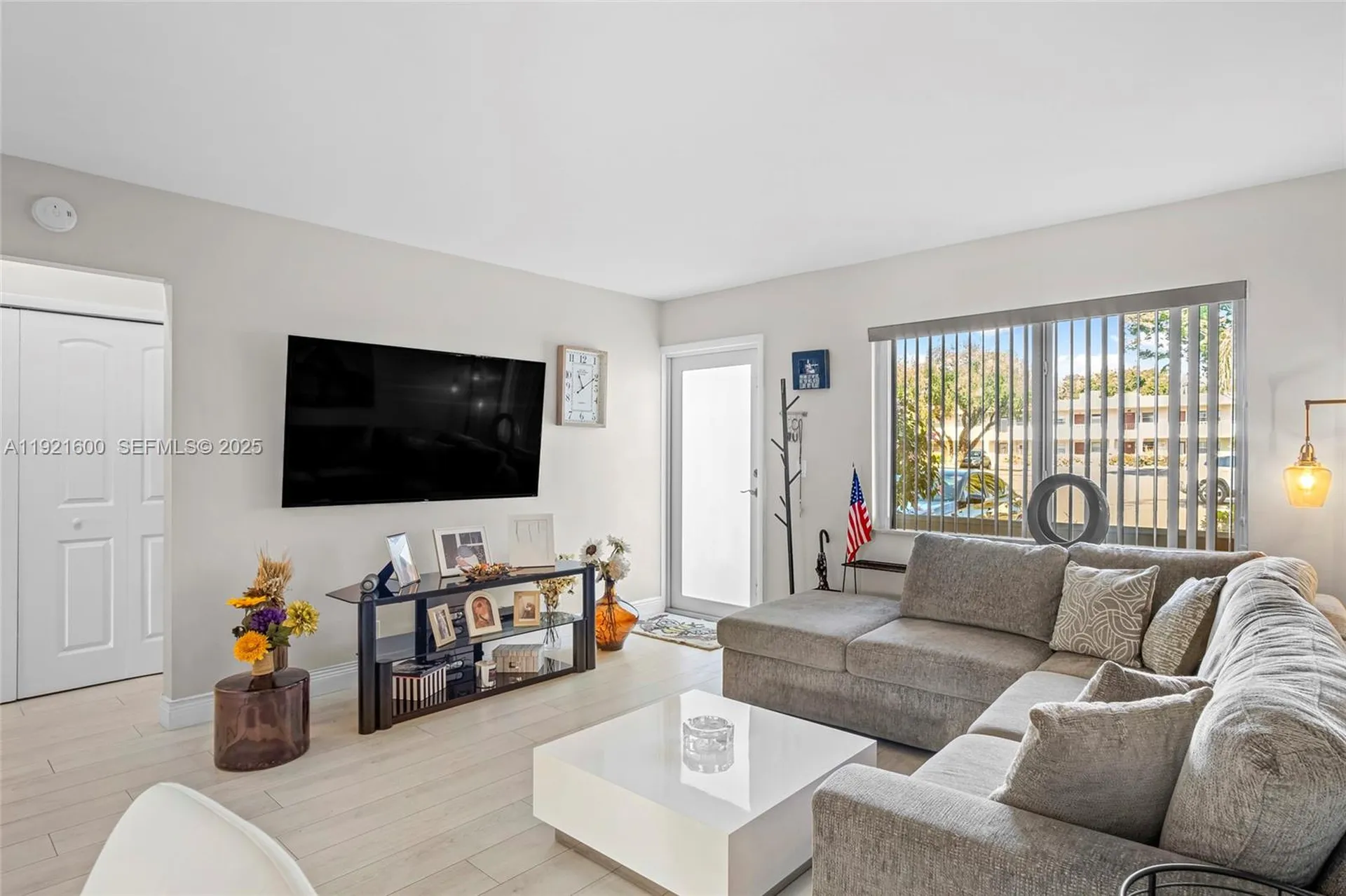 19 Abbey Lane Delray Beach FL 33446