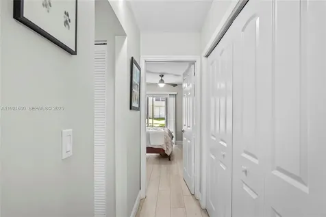19 Abbey Lane Delray Beach FL 33446