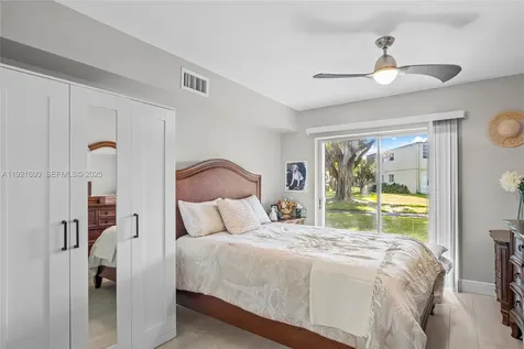 19 Abbey Lane Delray Beach FL 33446