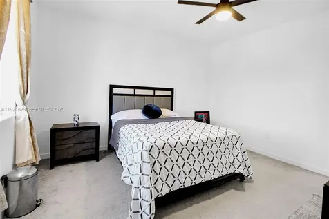 1382 SE 26th Road Homestead FL 33035
