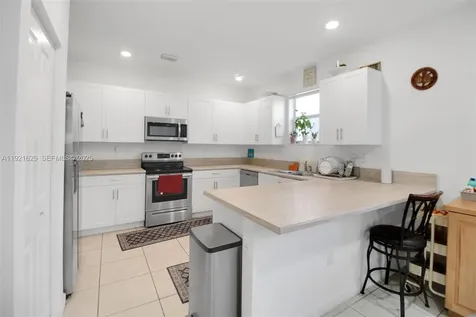 1382 SE 26th Road Homestead FL 33035