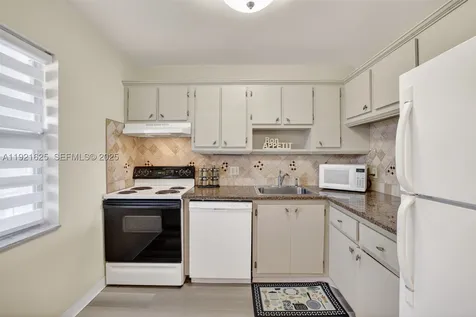 7817 Golf Circle Drive Margate FL 33063