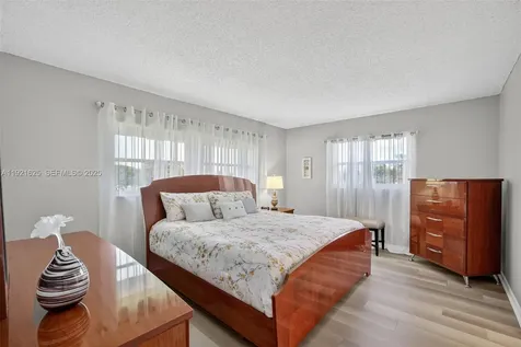 7817 Golf Cir Drive Margate FL 33063