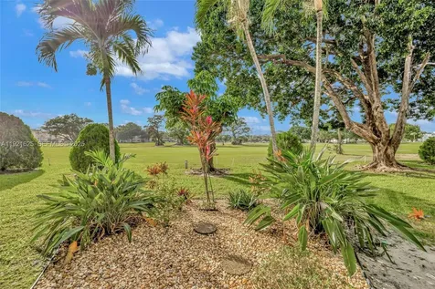 7817 Golf Cir Drive Margate FL 33063