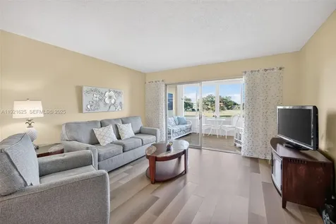 7817 Golf Cir Drive Margate FL 33063