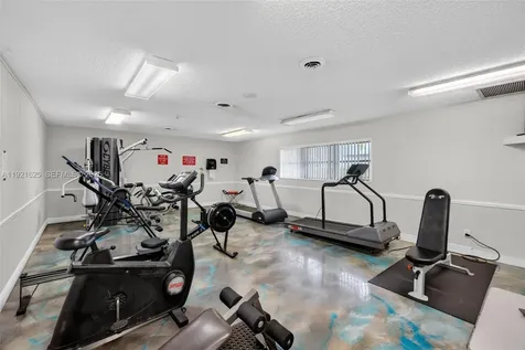 7817 Golf Cir Drive Margate FL 33063