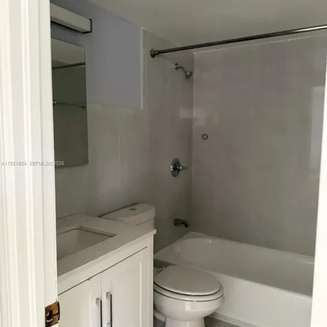 5501 NW 7th Street Miami FL 33126