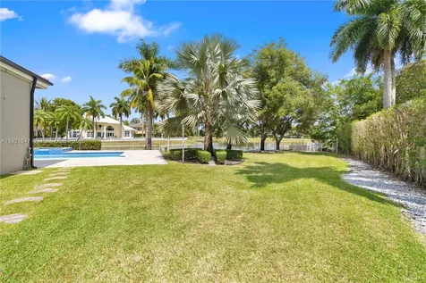 15601 SW 14th Street Pembroke Pines FL 33027