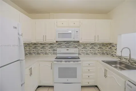 13685 NE 10th Avenue North Miami FL 33161