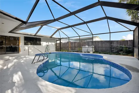 1771 NW 93rd Avenue Pembroke Pines FL 33024
