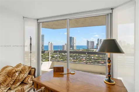 19101 NE 36th Court Aventura FL 33180