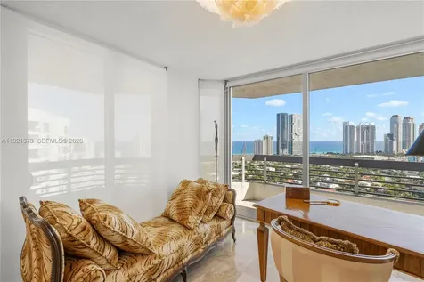 19101 NE 36th Court Aventura FL 33180