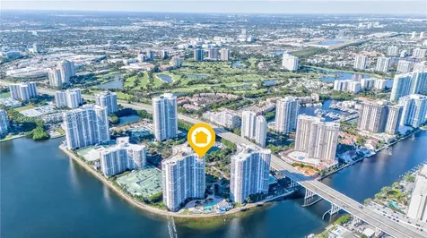 19101 NE 36th Court Aventura FL 33180