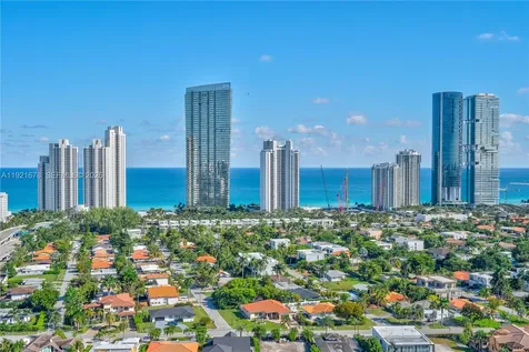 19101 NE 36th Court Aventura FL 33180
