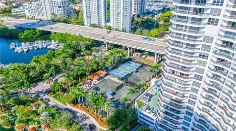 19101 NE 36th Court Aventura FL 33180