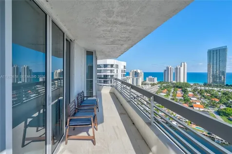 19101 NE 36th Court Aventura FL 33180