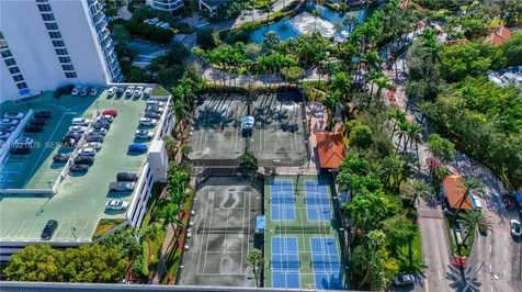 19101 NE 36th Court Aventura FL 33180