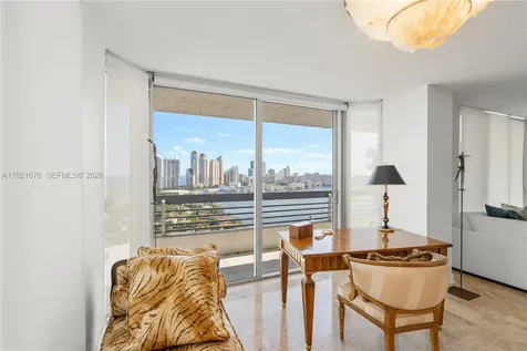 19101 NE 36th Court Aventura FL 33180