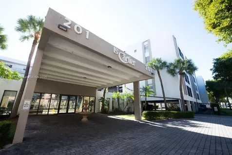 201 178th Drive Sunny Isles Beach FL 33160